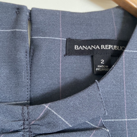NWOT Banana Republic plaid top - Picture 3 of 7